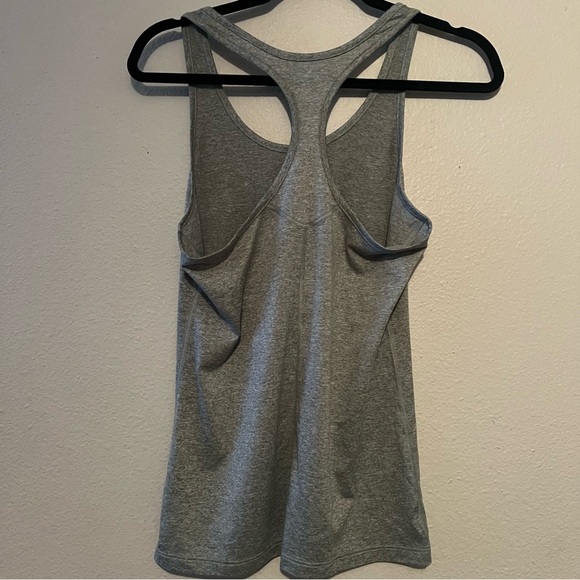 Nike Tank Top size M - Picture 2 of 5